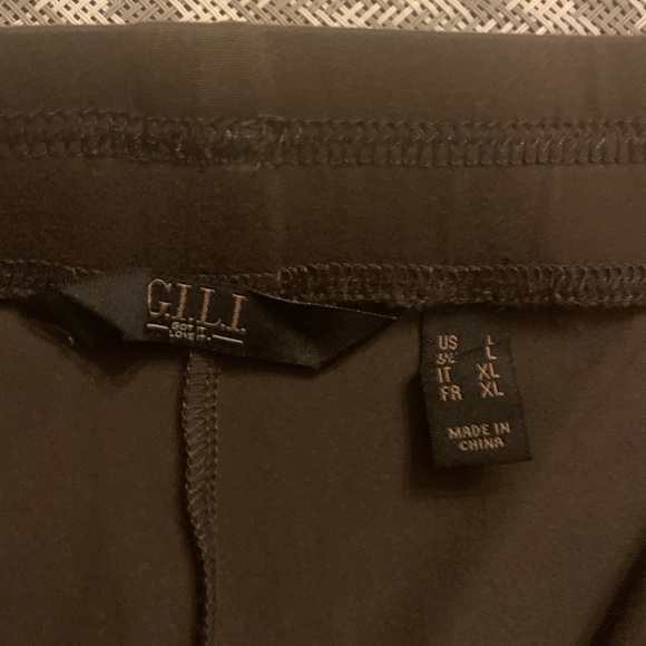 GILI size L, camo green swing pants - Picture 6 of 6